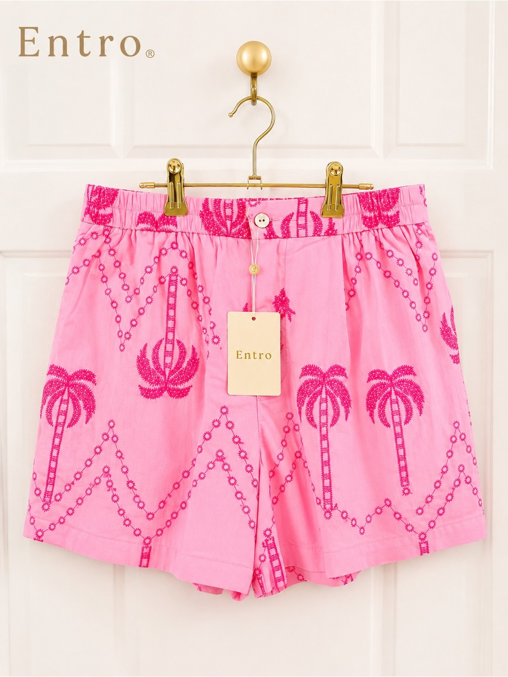 NWT Entro Embroidered Shorts Pink Tropical Palm Print | Size M